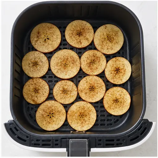 Step 2: Coating slices with oil and cinnamon